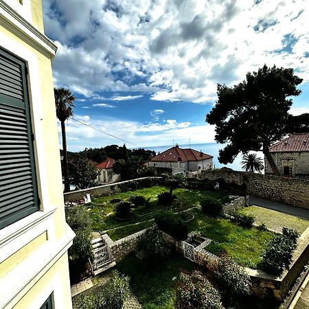Two-Bedrooms Apartment With Balcony And Sea View,Near Old Town Dubrovnik Exterior photo