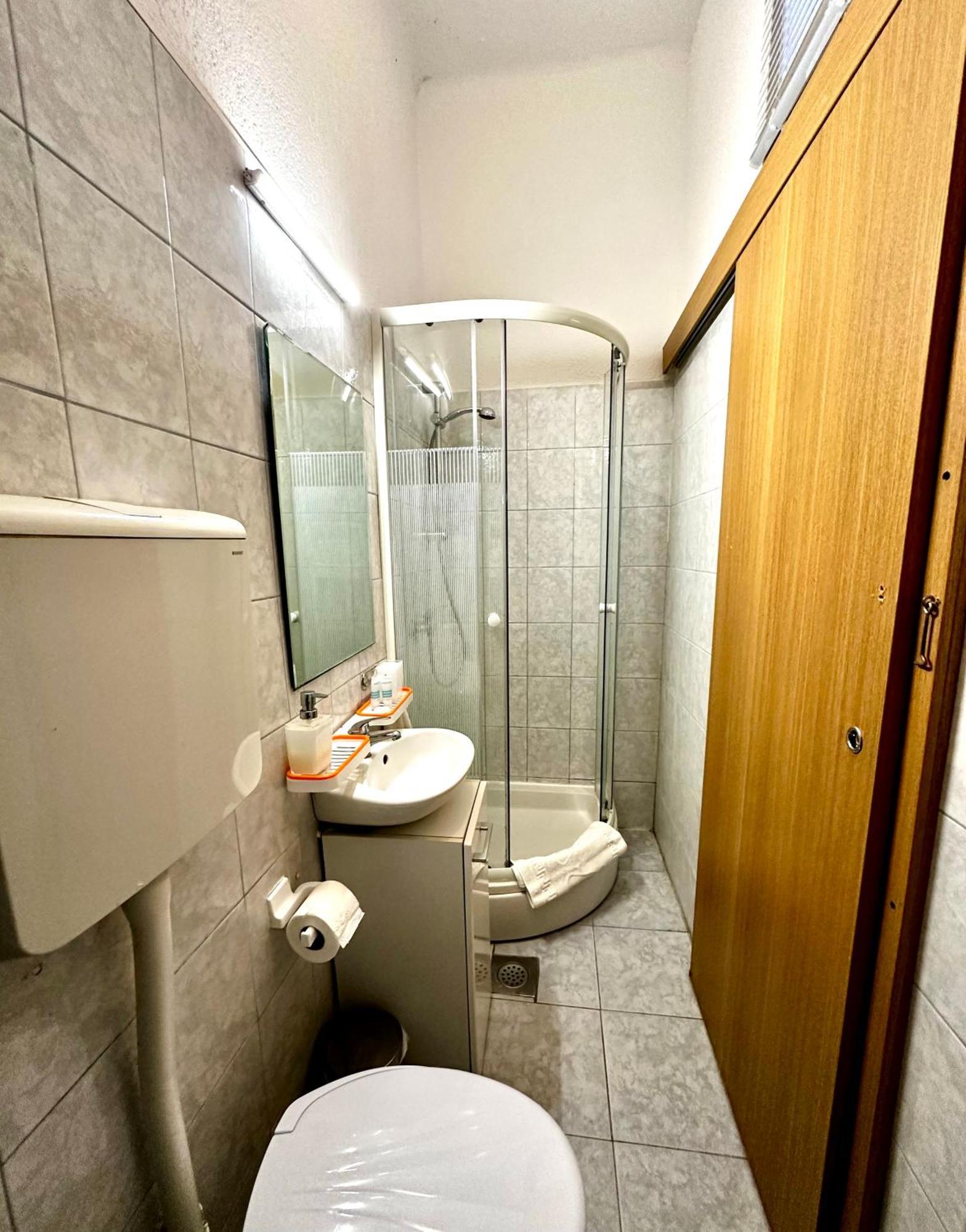 Two-Bedrooms Apartment With Balcony And Sea View,Near Old Town Dubrovnik Exterior photo
